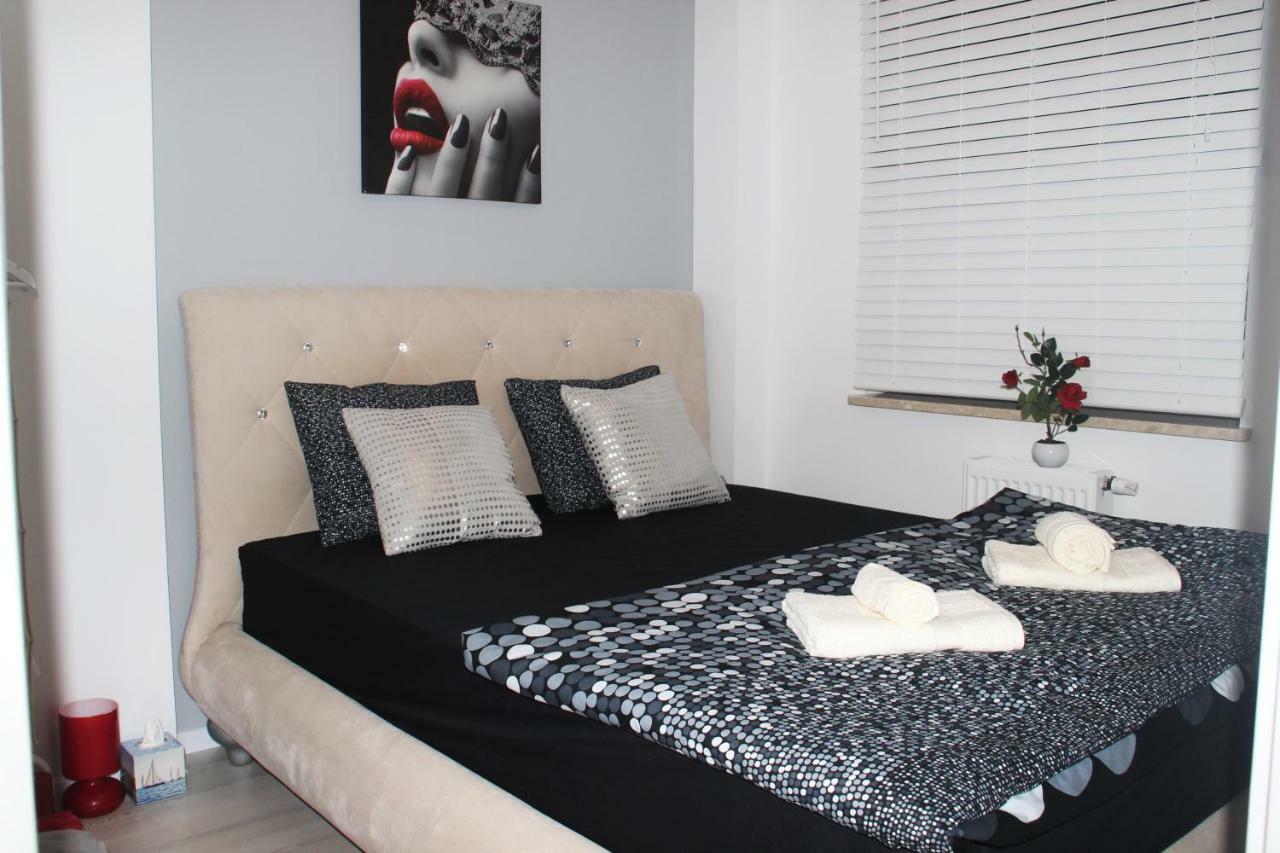 Apartamento Delux Kielce Exterior foto